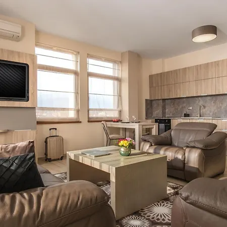 Boutique - Sevtopolis Apartment Kazanlak